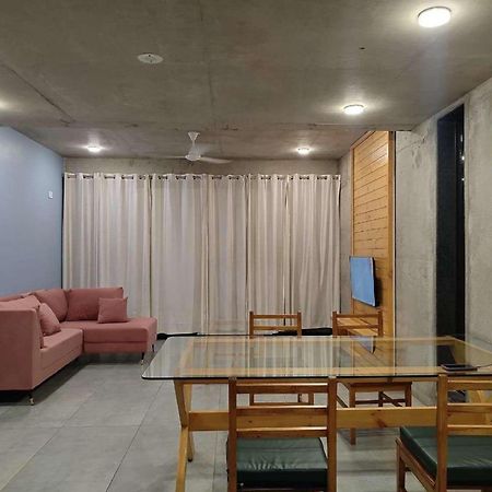 Rising Dust Villa Lonavala Εξωτερικό φωτογραφία