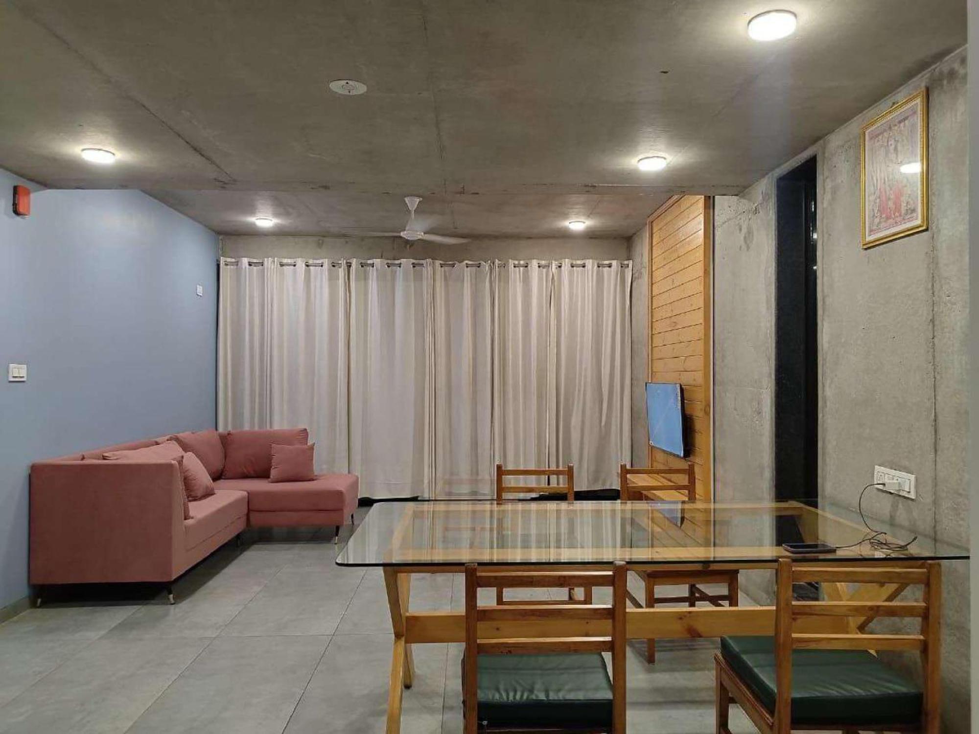 Rising Dust Villa Lonavala Εξωτερικό φωτογραφία